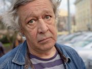 “Опустил глаза”: Михаил Ефремов отказался извиняться перед родственниками погибших