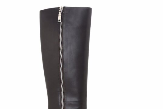 Секреты выбора качественных женских сапог