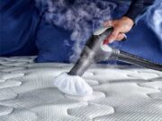 Как выполняется химчистка матрасов