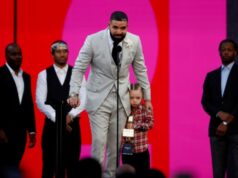 Drake отказался от номинаций на премии Grammy