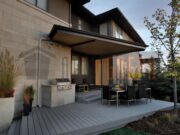 Пристройка террасы к дому: особенности проектирования и строительства