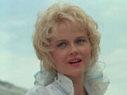 Александра Яковлева завещала все имущество детям