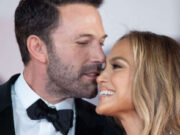 Дженнифер Лопес обвинила сплетников в расставании с Беном Аффлеком 20 лет назад