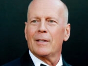 Невролог назвала главный симптом диагностированного у Брюса Уиллиса расстройства