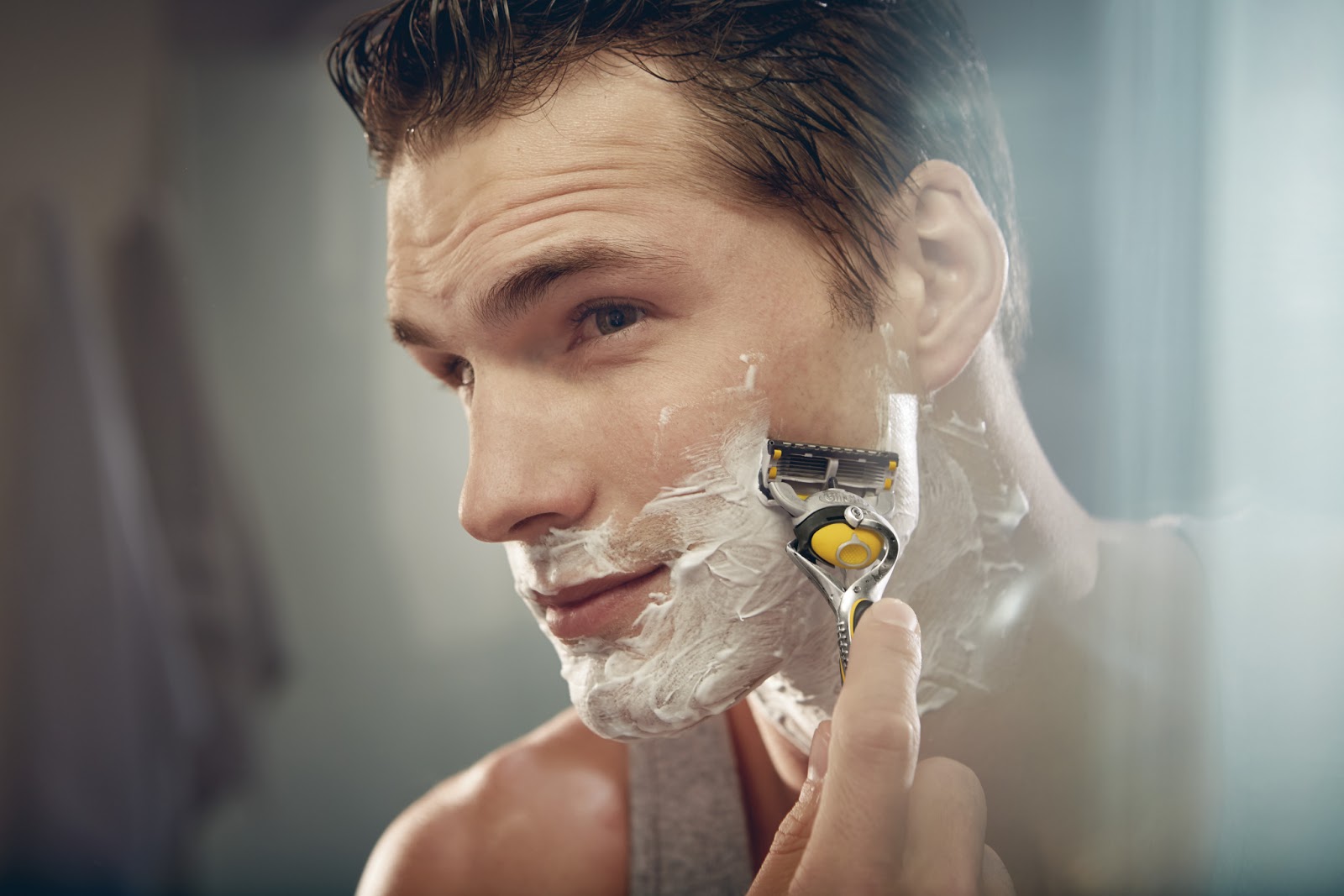 Как избавиться от прыщей с помощью пены для бритья