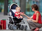Готовимся к рождению малыша: какую коляску выбрать? Разновидности детских колясок и особенности колясок-тростей