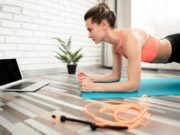 Онлайн-тренировки: достоинства и особенности домашнего фитнеса