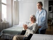 Какие услуги оказывает дом престарелых