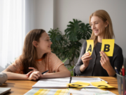 Английский для подростков: как удержать интерес к языку в сложный период